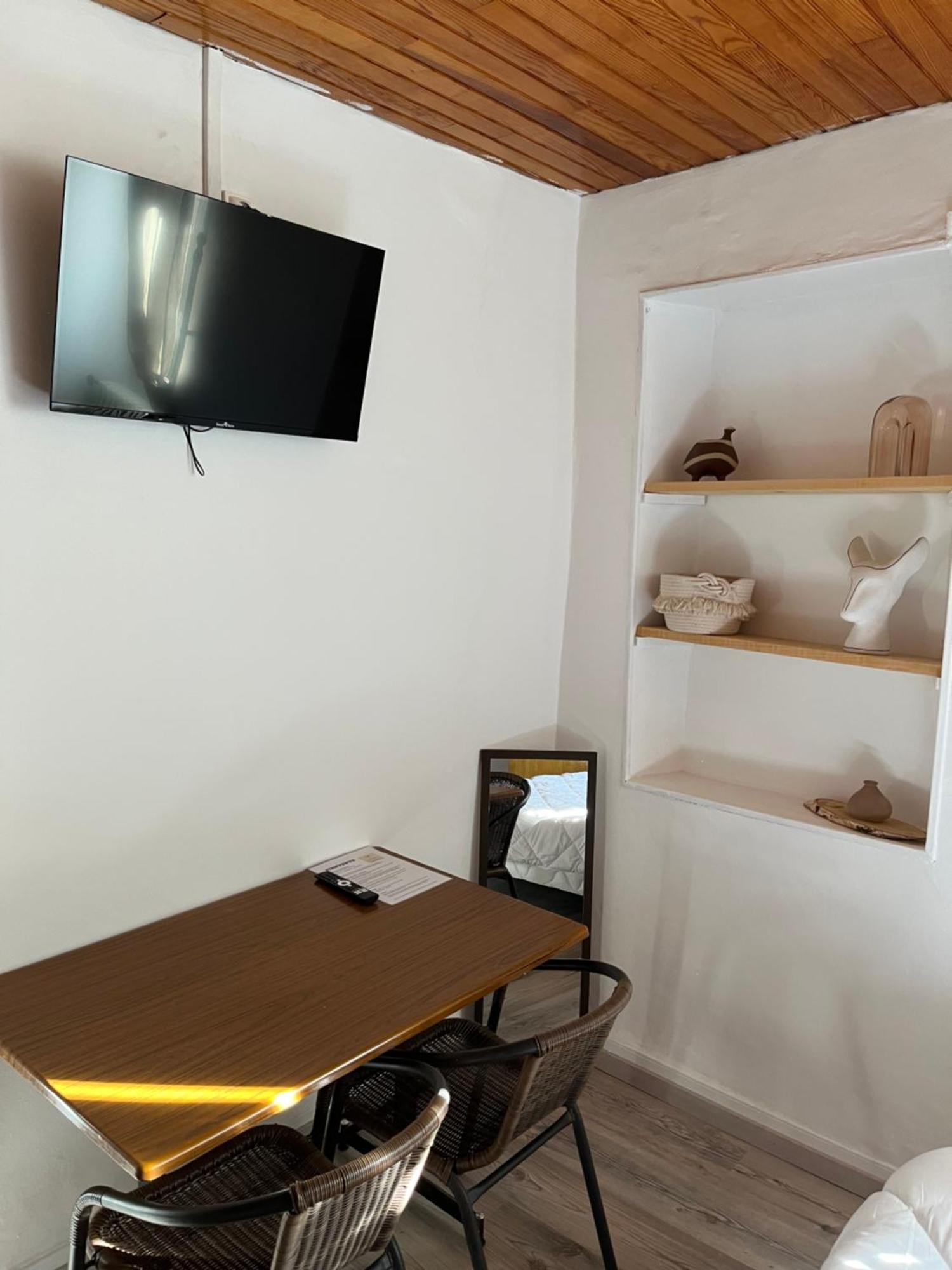 Cafe Du Commerce Genolhac Ngoại thất bức ảnh